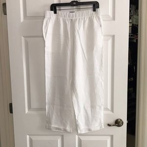 Tahari linen Capri